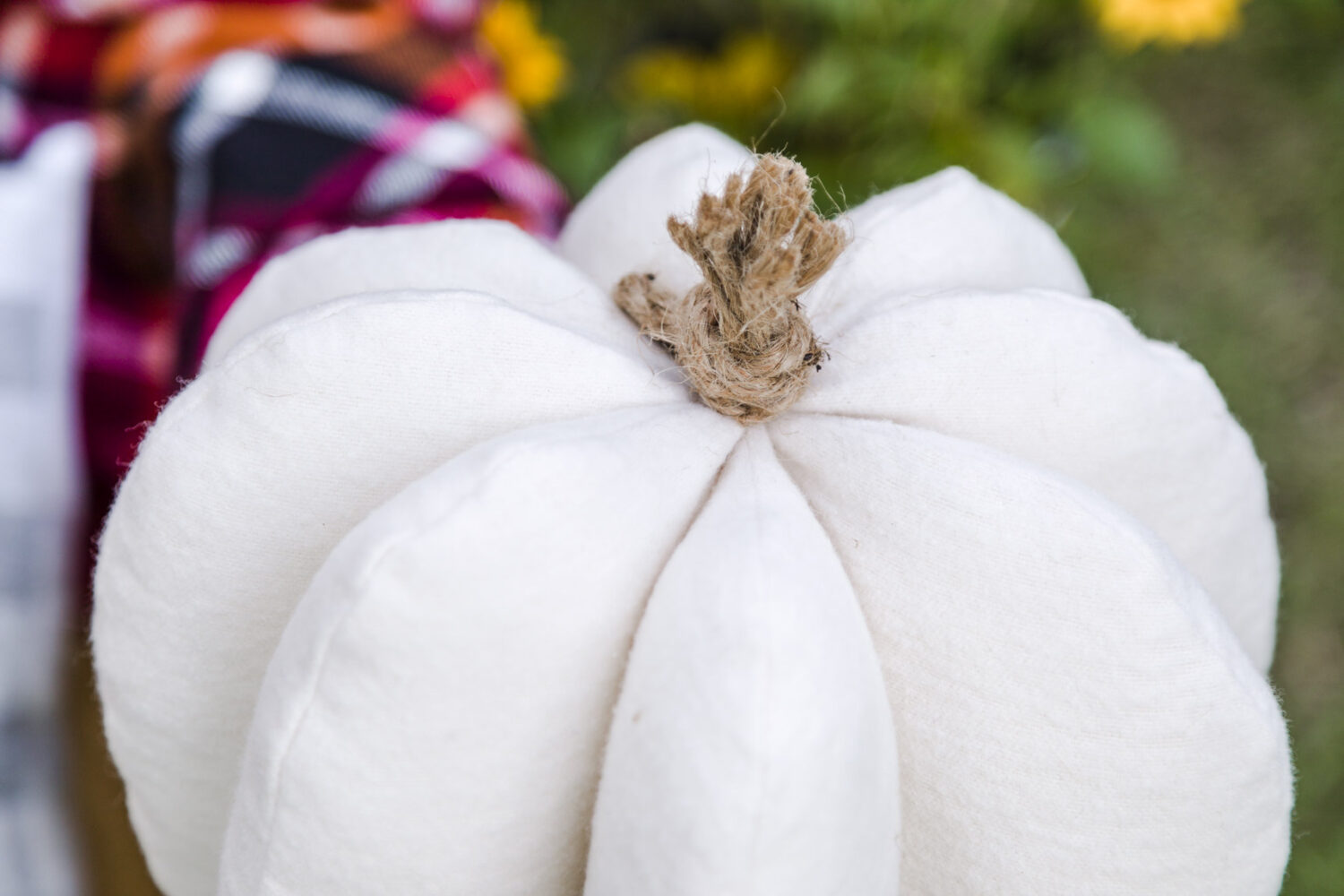 Fall Decorating Ideas – DIY Fabric Pumpkin